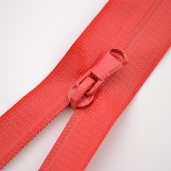 Zips Sarah vodeodolný deliteľný 5mm - červená  40 cm