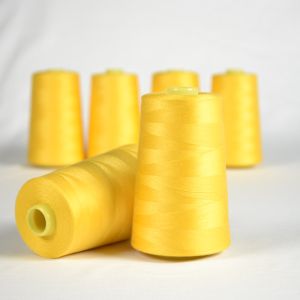 Overlock/coverlock polyesterová niť NTF 5000 farba žltá