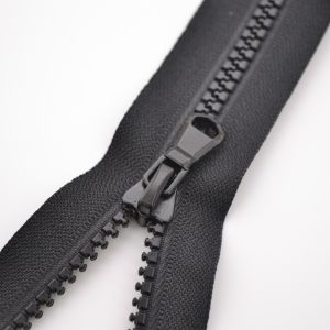 Zips Sarah kostený deliteľný 5mm - čierna 50 cm